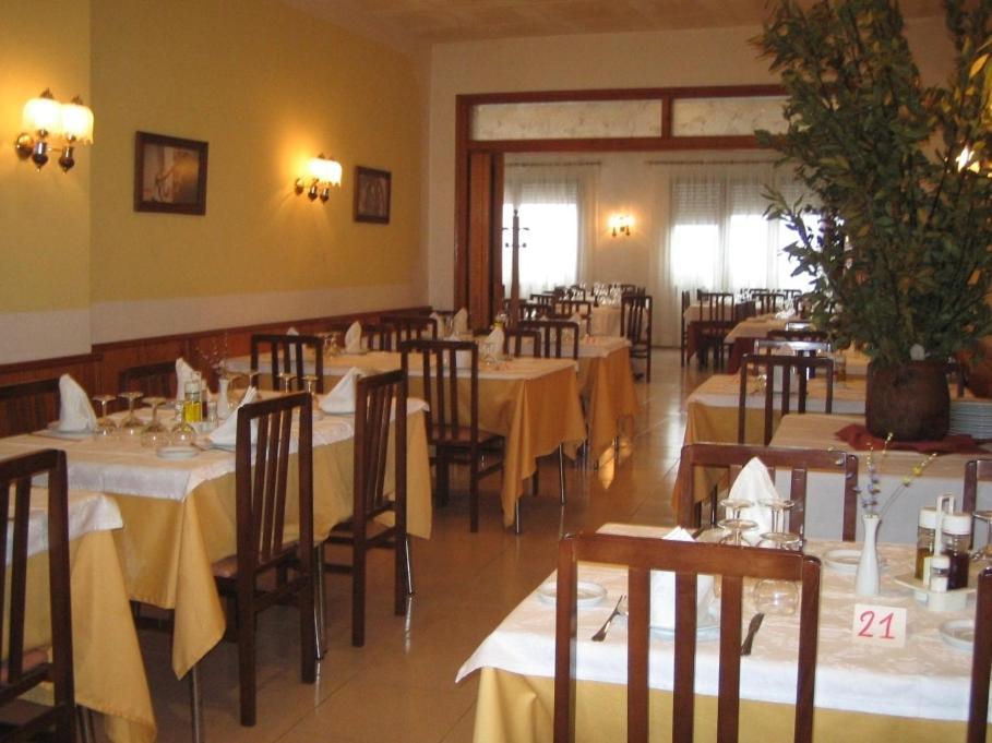 Cal Feliuet Hotel Passanant i Belltall Exterior photo